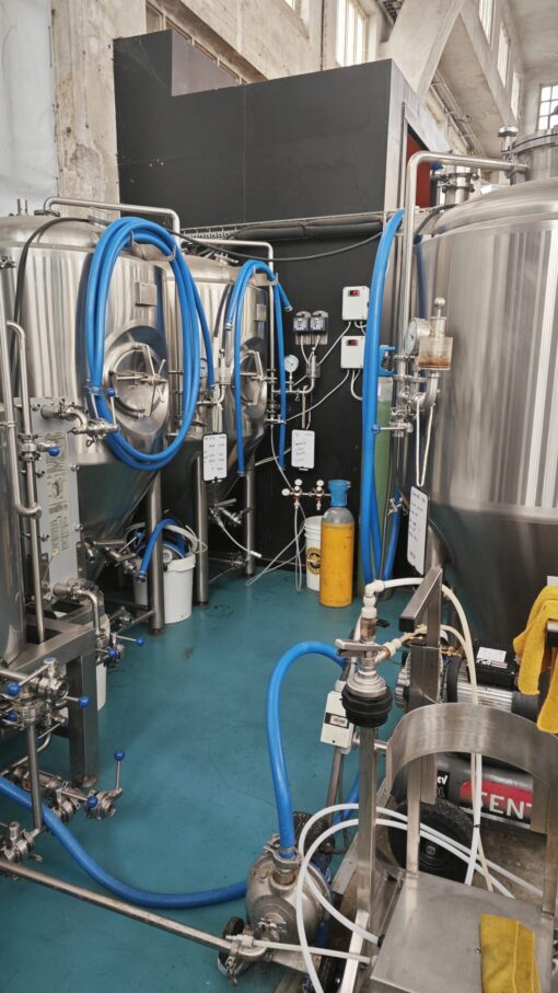 Pack complet microbrasserie 350 L – Fermenteurs, groupe froid, fûts & tirages – Image 4